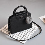 High Quality Fashion Leather Bag New Rivet handbag for Ladies